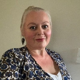 Angela Hunter